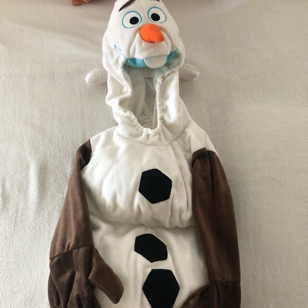 Disney Olaf Costume